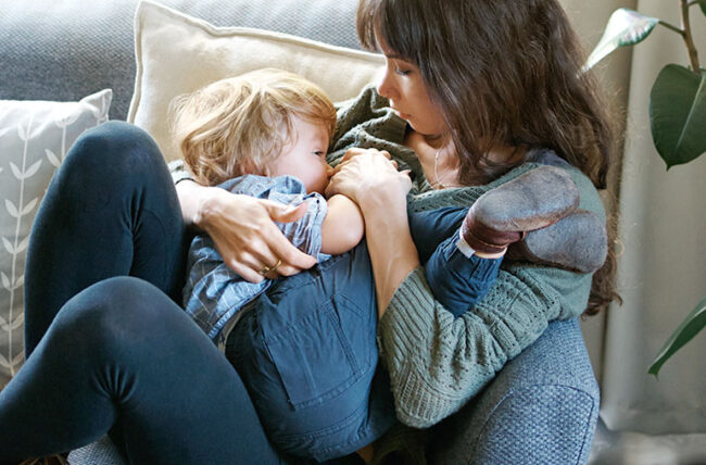 What to do and what not to do when weaning your baby from breastfeeding